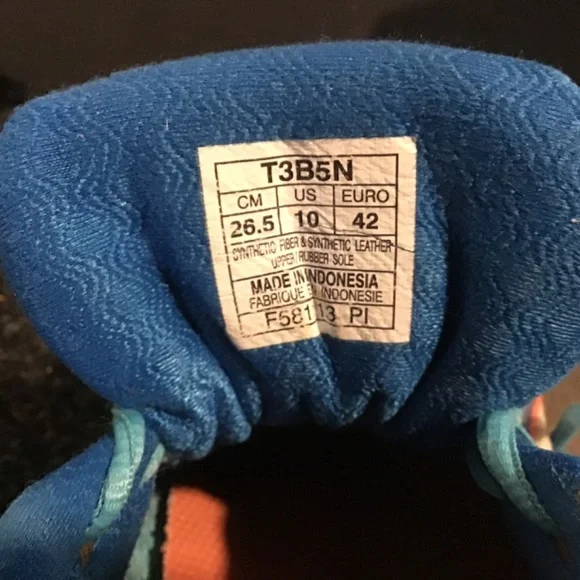 ASICS runners - Picture 4 of 5